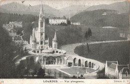 FRANCE - Lourdes - Vue Plongeante - Vue Générale - Vue Sur L'église - Carte Postale Ancienne - Lourdes