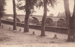 FRANCE - Bergerac - Vue Sur Le Pont Et Le Quai Salvette - M D - Vue Générale  - Carte Postale Ancienne - Bergerac