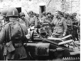 C/253       Débarquement De 1944   -   50     Saint Marcouf    -   Soldats Américain - Guerra, Militari