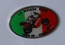 Pin' S  Sport  MOTO  DUCATI  750, LE  MOISSA  TEAM  JEAN - MI . DENIS  600  MILES - Motorfietsen