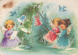 ANGE Bonne Année Noël Vintage Carte Postale CPSM #PAS744.FR - Anges