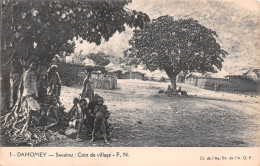 BENIN DAHOMEY SAVALOU Coin De Village 19(scan Recto-verso) MA213 - Benín