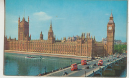 London  Palais Du Parlement  Et Le Pont De Wesminster Tres Animées Voitures Et Autocars - Londres – Suburbios