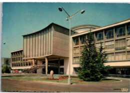 LYON. -  Le Palais Des Congrès  .    Non écrite.      Traces De Collage Au Dos - Lyon 6