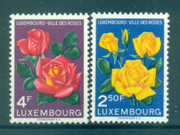 Luxembourg 1956 - Y & T N. 508/09 - Roses  (Michel N. 549/50) - Unused Stamps