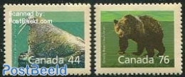 Canada 1989 Definitives, Animals 2v, Perf 12.5:13 (from Booklet), Mint NH, Nature - Animals (others & Mixed) - Bears -.. - Unused Stamps