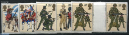 Great Britain 1983 Uniforms 5v, Gutter Pairs, Mint NH, History - Various - Militarism - Uniforms - Nuevos