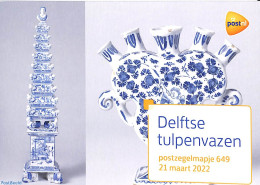 Netherlands 2022 Delft Tulip Vases, Pres. Pack 649, Mint NH, Art - Art & Antique Objects - Ceramics - Postzegelboekjes En Roltandingzegels