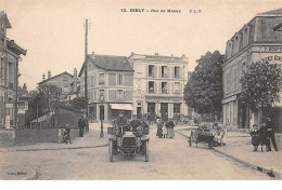 77. N° 104741 .esbly .voiture  .rue De Meaux . - Esbly