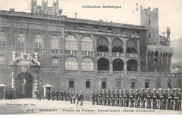 Monaco .n°  108096  . Palais Princier .carabiniers Et Garde D Honneur . - Palais Princier