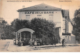 93 .n°  107982  . Sevran . Cafe De La Gare .maison Chapoux . - Sevran