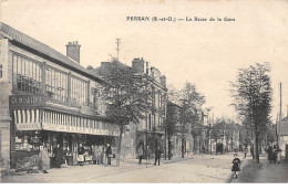 95 .n°  108021  . Persan . Le Bazar De La Gare .plie . - Persan