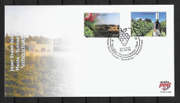 2020 Joint Malta And Slovakia, OFFICIAL FDC MALTA WITH 2 STAMPS: Viticulture - Emissions Communes