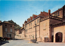 Environs De SAINT GERMAIN LEMBRON NONETTE Place De L Eglise La Chateau Et Le Pic De Nonette 10(scan Recto-verso) MA418 - Saint Germain Lembron