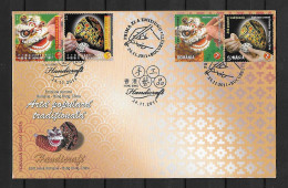 2011 Joint Romania And Hong Kong, OFFICIAL MIXED FDC WITH 2+2 STAMPS: Doug Figurines - Gezamelijke Uitgaven