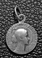 WW1 Médaille Religieuse D'aviateur 12.8mm "Notre-Dame Du Platin"  Saint-Palais-sur-Mer - Grav. Michel Jampolsky WWI - 1914-18