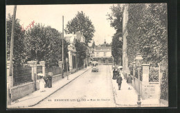 CPA Enghien-les-Bains, Rue Du Casino, Vue De La Rue  - Enghien Les Bains