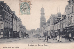R27-80) DOULLENS - RUE DU BOURG  - ANIMEE - EN  1906 - Doullens
