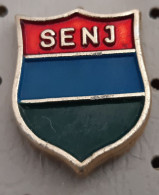 SENJ  Coat Of Arms Croatia Pin - Città