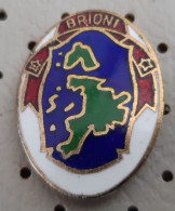 BRIONI  Coat Of Arms Croatia Vintage Enamel Pin - Cities