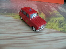 Véhicule De Pompier - Renault 4L 1964  - 1/43 - SOLIDO FRANCE - - Bomberos