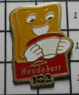 1516A Pin's Pins / Beau Et Rare / ALIMENTATION / BISCOTTE HEUDEBERT 102 - Alimentation