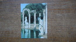 Italie , Tivoli , Caryatides Entourant Le Bassin De Canope , à La Villa Hadriana De Tivoli - Tivoli