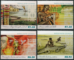 PAPUA NEW GUINEA - 2015 - SET OF 4 STAMPS MNH ** - Traditional Paintings - Papua New Guinea