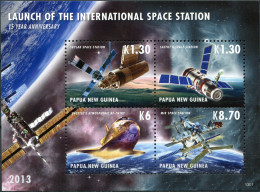 PAPUA NEW GUINEA - 2013 - MINIATURE SHEET MNH ** - International Space Station - Papua New Guinea