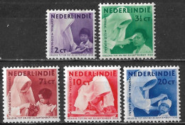 Ned. Indië: 1938 Missie Complete Ongestempelde Serie  NVPH 241 / 245 - Netherlands Indies