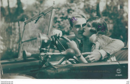 FANTAISIE COUPLE Dans Une Voiture ( Klaxon Trompette ) - Couples