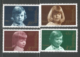 LIECHTENSTEIN 1975 Year  Mint Stamps  MNH(**)  - Nuovi