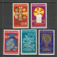 Surinam 1971 Mint Stamps Set MNH (**)  - Suriname