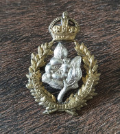 Insigne De Col Militaire Queen's Own Worcestershire Hussars Insigne D'officier Couronne Du Roi - 1914-18