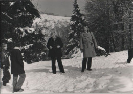 77620 - Menschen Im Schnee - Ca. 1965 - Coppie