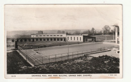 Royaume-uni . Grange Farm . Chigwell . Swimming Pool And Main Building . 1950 - Otros & Sin Clasificación