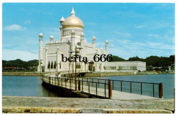 Brunei Bandar Seri Begawan Omar Ali Saifuddin Mosque - Brunei