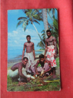 Fijians Preparing Meal Korolevu Fiji Beach Natives  Stain On Back.     Ref 6379 - Fiji