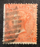 GB24 Victoria 4 P Rouge Orange YT N° 32 Planche 11 Grande Jarretière Dents Oblitéré - Used Stamps