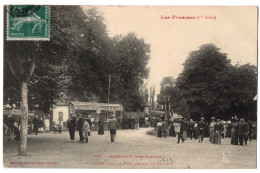 CPA 31 - BARBAZAN (Haute Garonne) - 731. La Foule Dans Le Parc Devant La Buvette - Barbazan