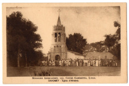 CPA DAHOMEY - Eglise D'ATHIEME (Missions Africaines, 150 Cours Gambetta, Lyon) - Animée - Dahomey