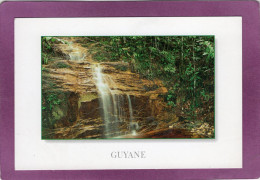 97 973 GUYANE  Cascade En Forêt  Photo Thierry Montford - Altri & Non Classificati