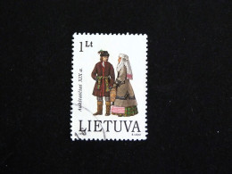 LITUANIE LIETUVA YT 508 OBLITERE - COSTUMES TRADITIONNELS REGIONAUX MONTAGNARDS - Lituanie