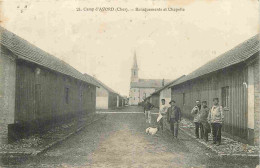 18 - Camp D'Avord - Baraquements Et Chapelle - Animée - CPA - Oblitération Ronde De 1911 - Voir Scans Recto-Verso - Avord
