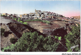 AEQP2-ALGERIE-0140 - Kabylie - Un Village Kabyle - Bechar (Colomb Béchar)