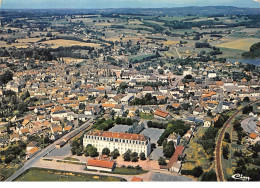 87.AM11067.Saint-Yrieux.Vue D'ensemble.Edit Combier.3.99.80.2401.CPSM 15x10 Cm - Saint Yrieix La Perche