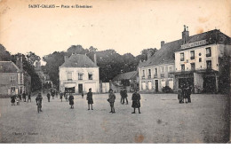 72 - N°74381 - SAINT-CALAIS - Place Et Estaminet - Carte Pliée, Vendue En L'état - Saint Calais