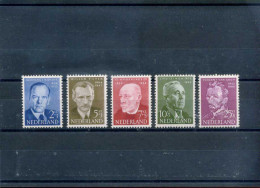 Nederland - 641/45  **  MNH                             - Ongebruikt