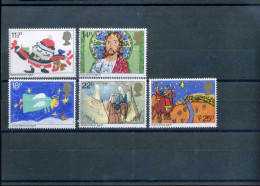 Groot-Brittannië  - Christmas - Y 1011/15 - Sc 960/64    **  MNH                  - Nuevos