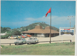 Australia TASMANIA TAS Car Park Sea Life Centre BICHENO Printerpack P1 Postcard C1970s - Altri & Non Classificati